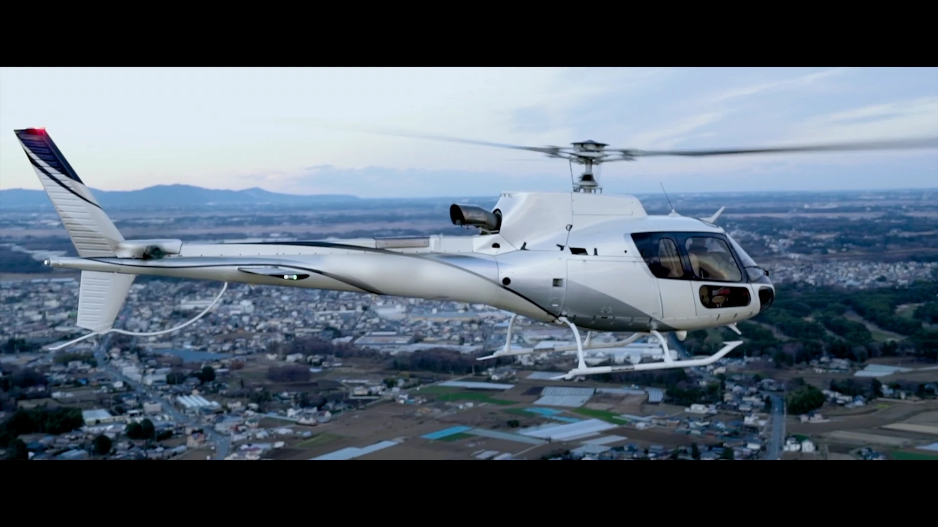 航空・旅客輸送業｜ブランディング動画制作 関連画像 2